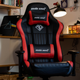 A pesar de su tamaño, se trata de la silla menos voluminosa de Anda Seat, y es capaz de soportar una carga de hasta 140 kg.